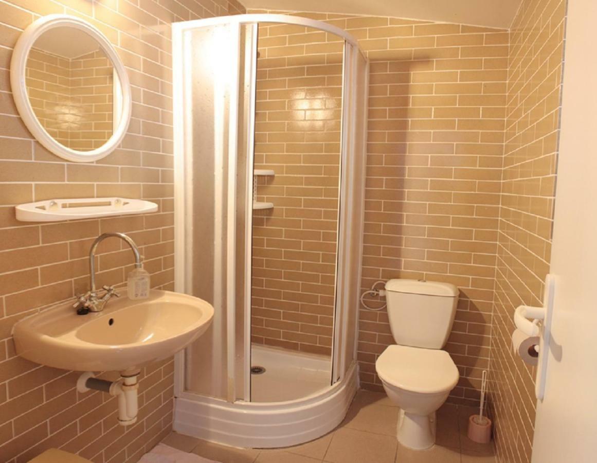 Penzion Jaja Lipno Nad Vltavou Ngoại thất bức ảnh